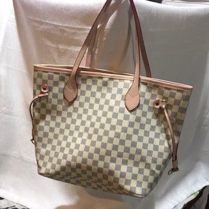 Womens purse